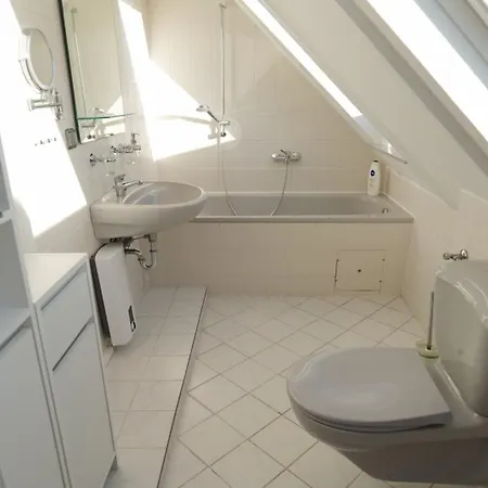 Apartment Jan Bruegemann - 2 Etage - Abc437